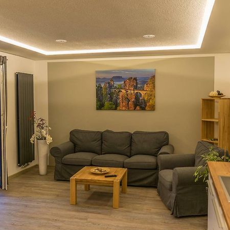 Ferienwohnung "Turmblick" Rathmannsdorf Exteriör bild