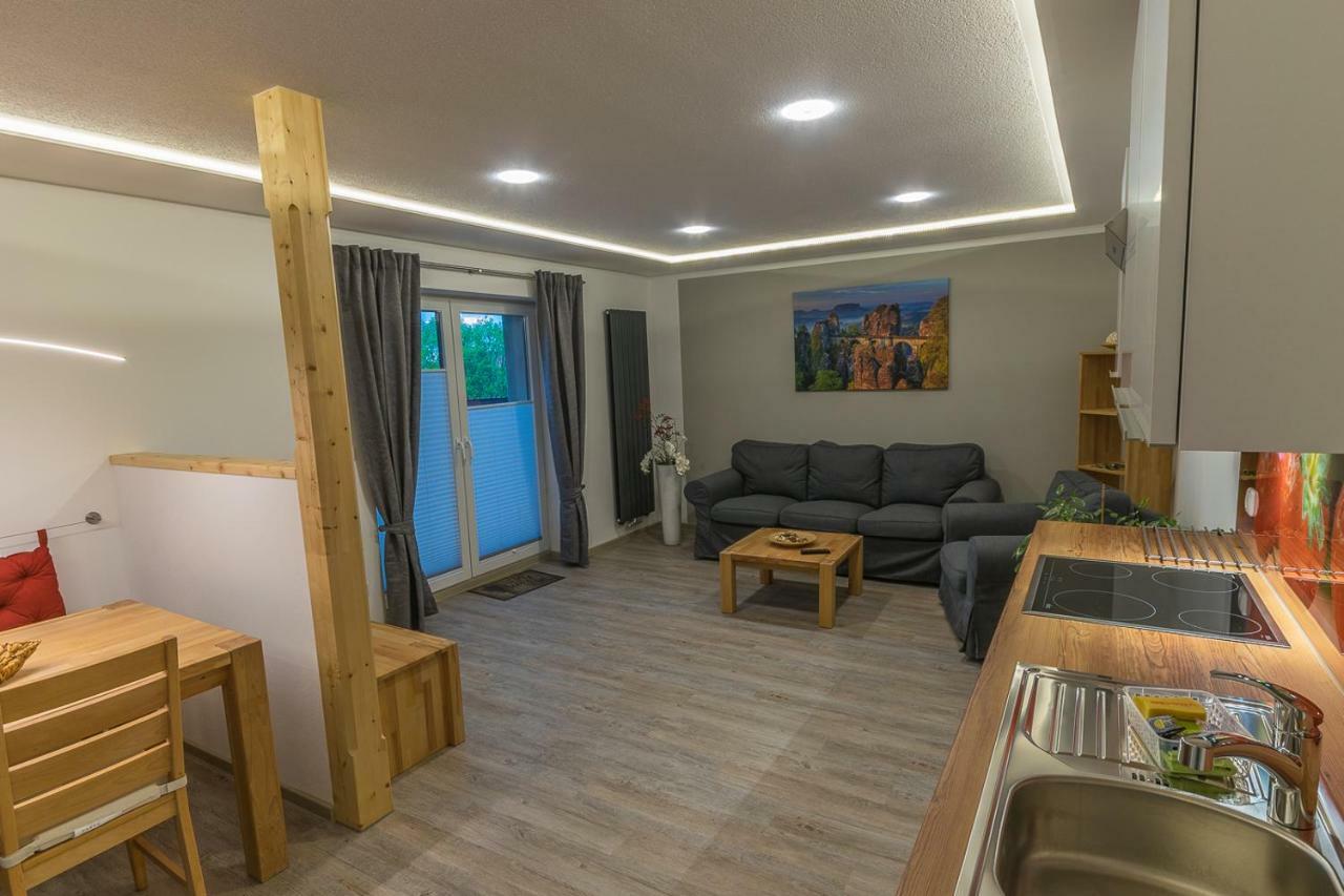 Ferienwohnung "Turmblick" Rathmannsdorf Exteriör bild