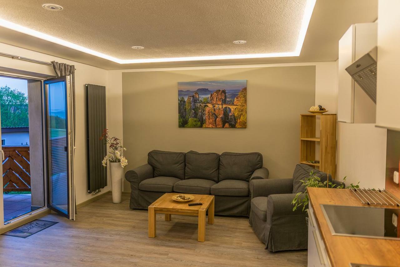 Ferienwohnung "Turmblick" Rathmannsdorf Exteriör bild